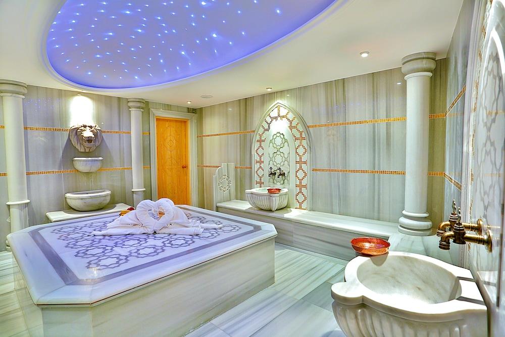 Hotel Emirhan Palace Istanbul Exterior photo