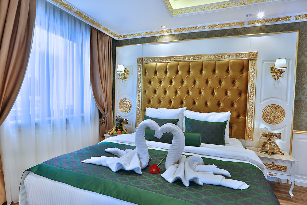 Hotel Emirhan Palace Istanbul Exterior photo